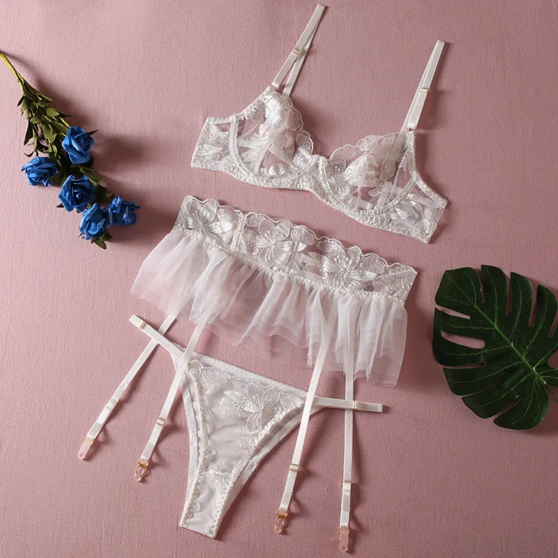 Luxury Lace Underwear 3-Piece Outfit